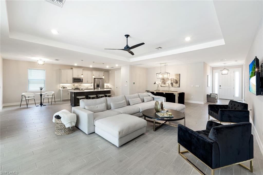 28086 Captiva Shell LOOP