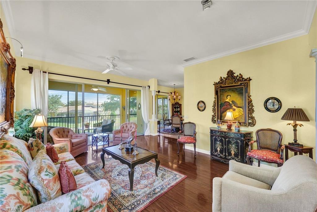 8517 Via Garibaldi CIR # 201