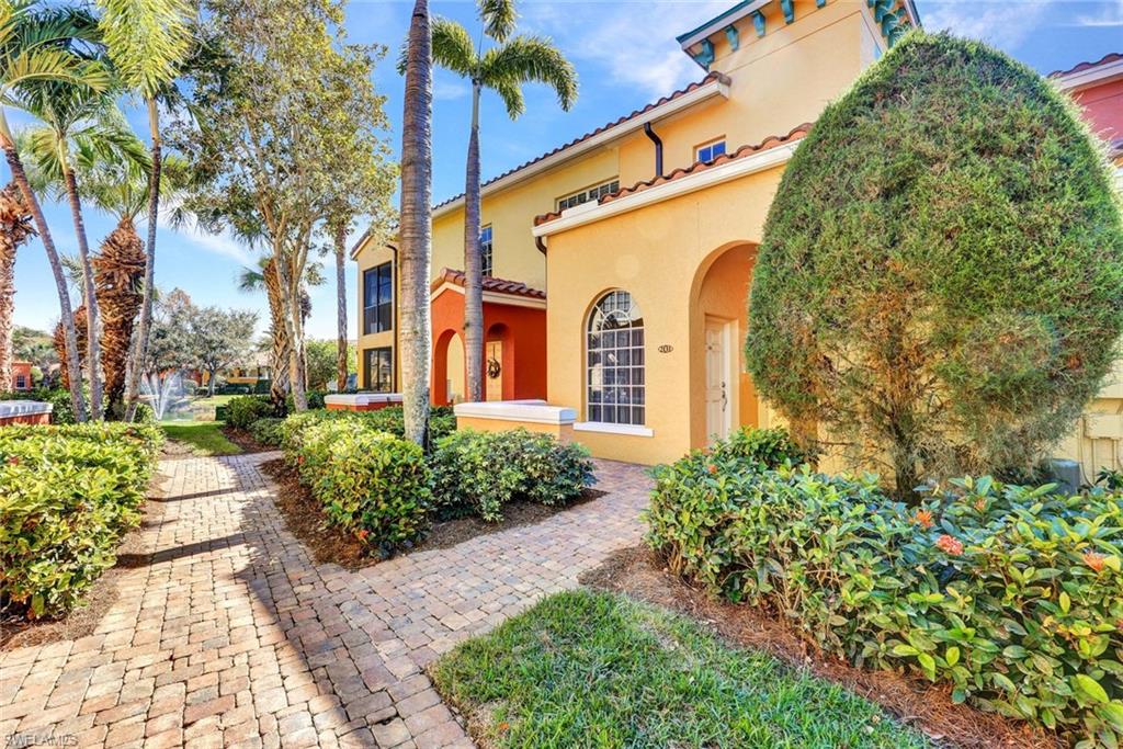 8517 Via Garibaldi CIR # 201