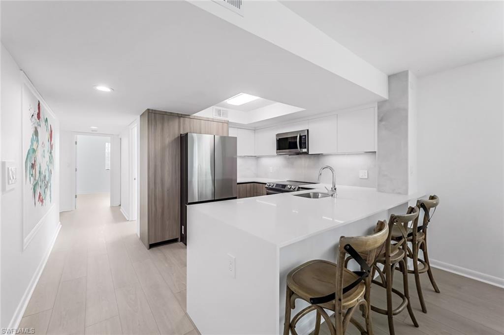 270 Naples Cove DR Unit: 3401