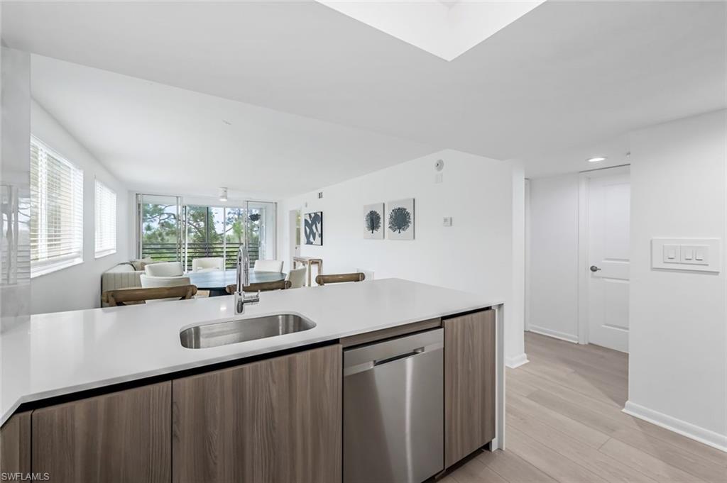 270 Naples Cove DR Unit: 3401