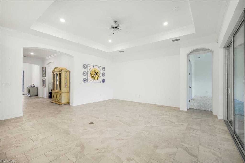 28105 Captiva Shell LOOP