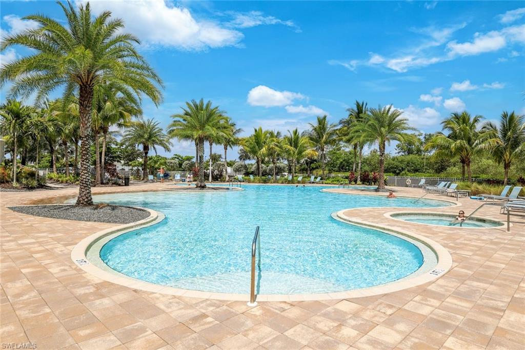 28105 Captiva Shell LOOP