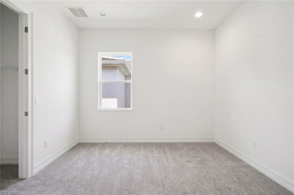 28105 Captiva Shell LOOP