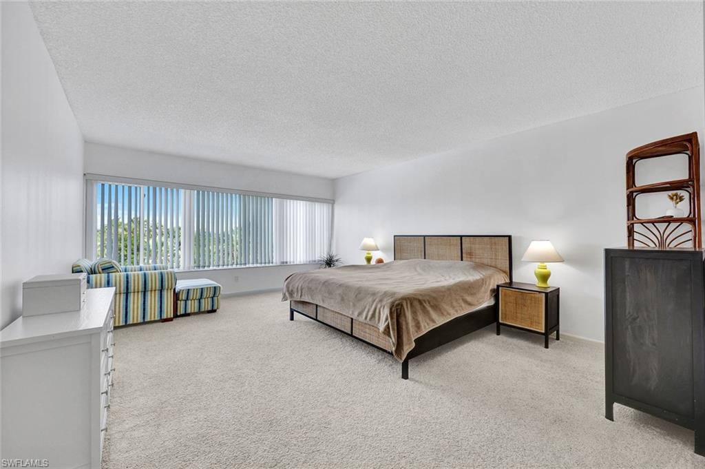 955 Palm View DR 307