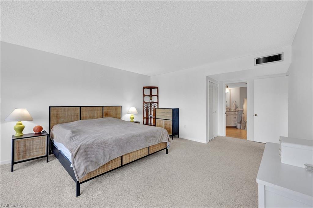 955 Palm View DR 307