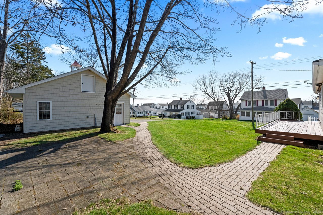 40 Billow Road