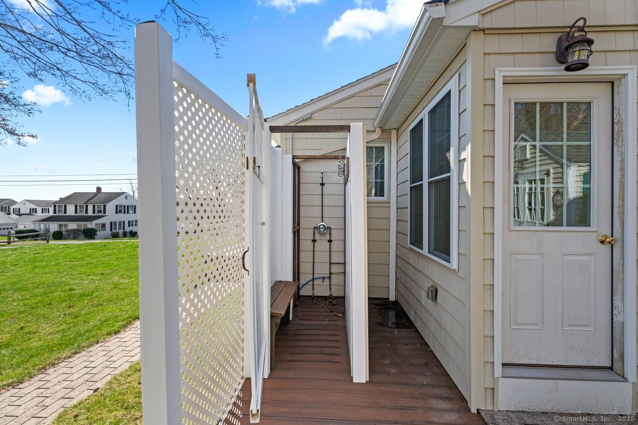 40 Billow Road