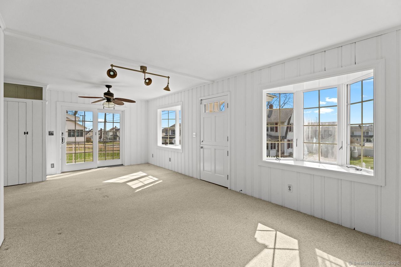 40 Billow Road