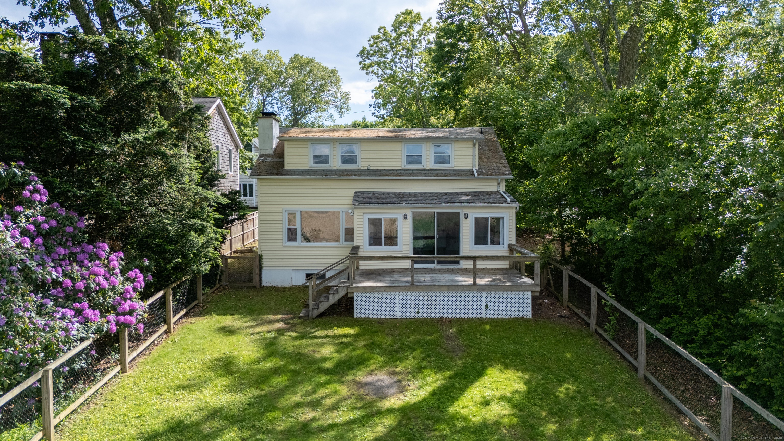 12 Fourth Avenue