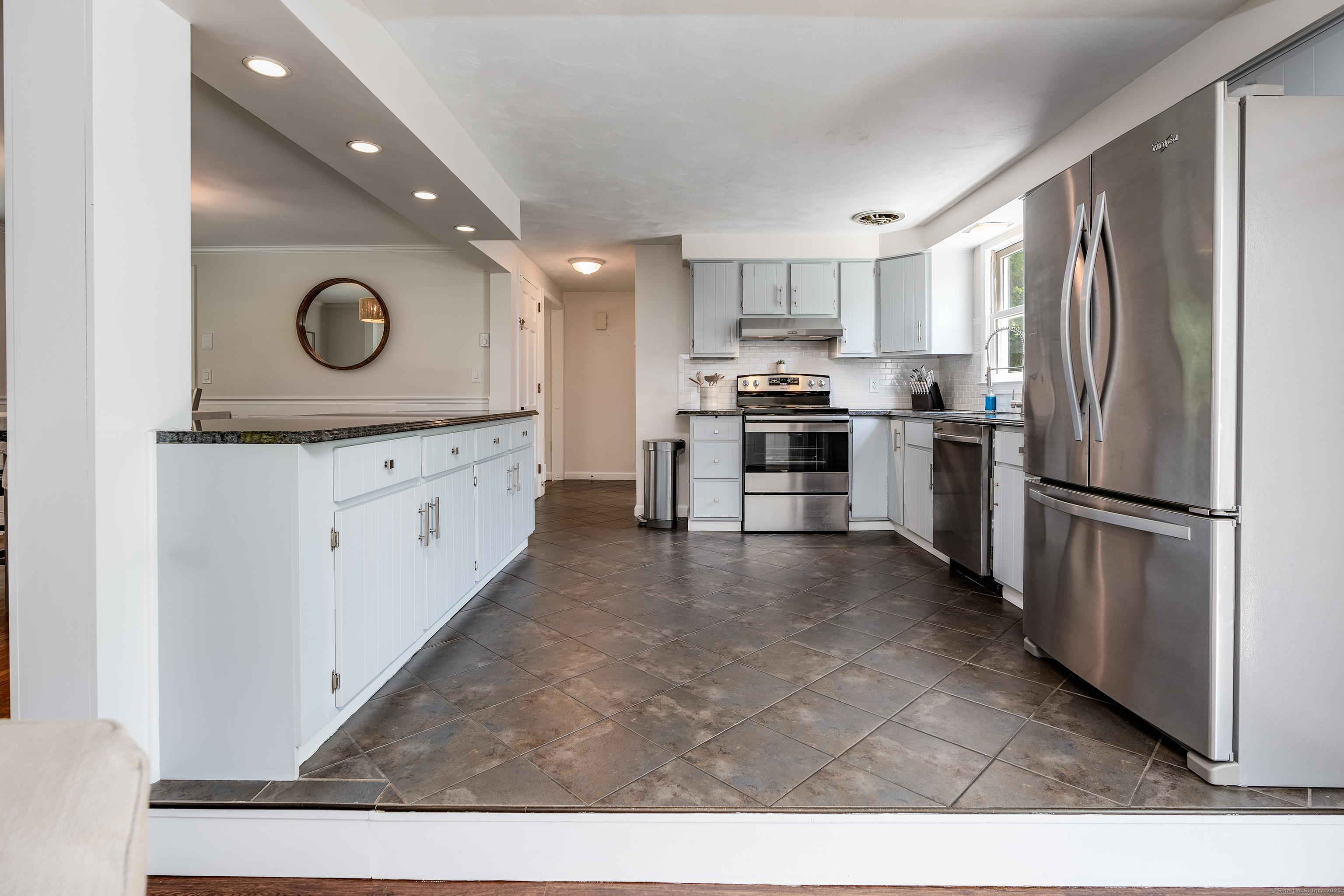 65 Boston Post Road