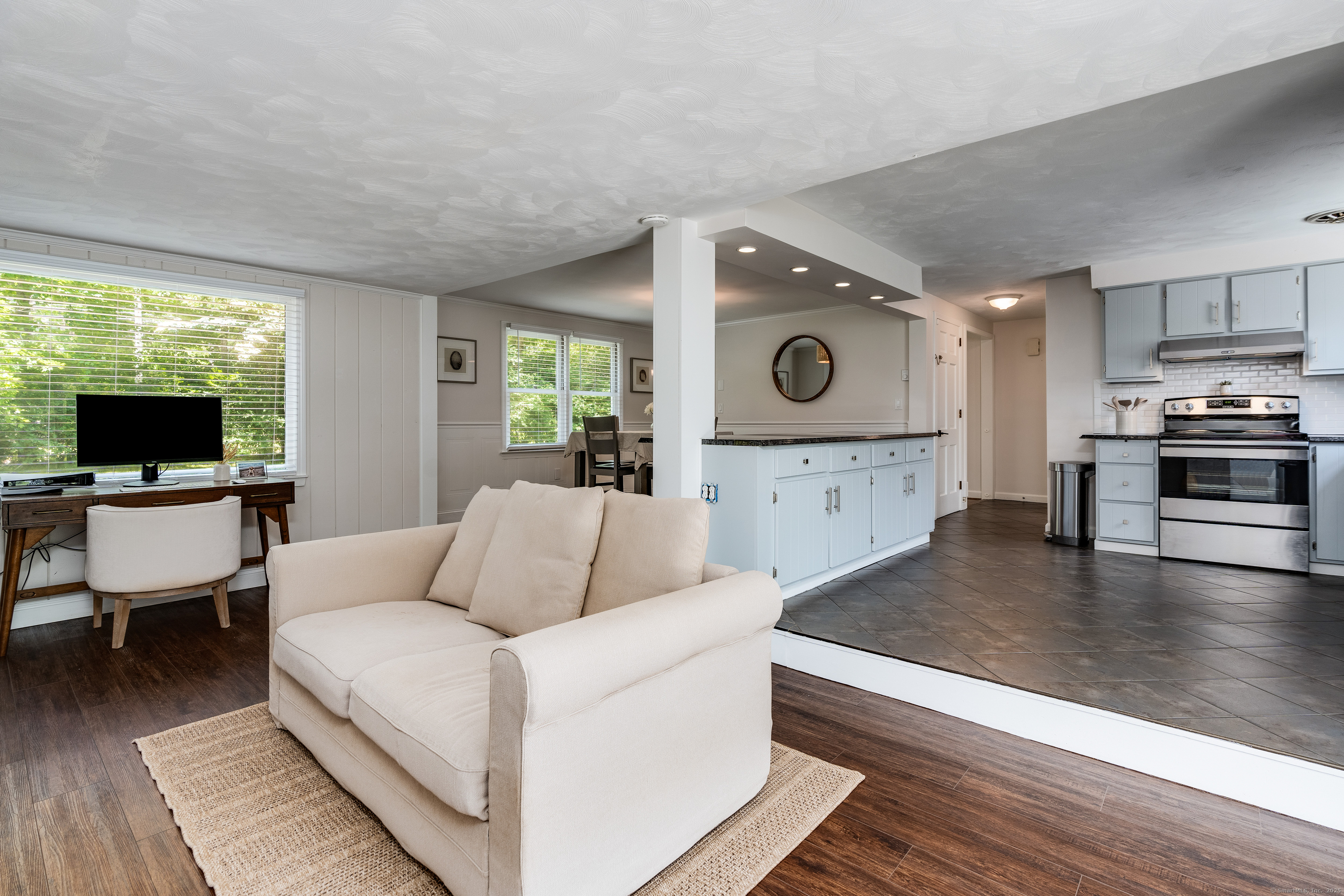 65 Boston Post Road