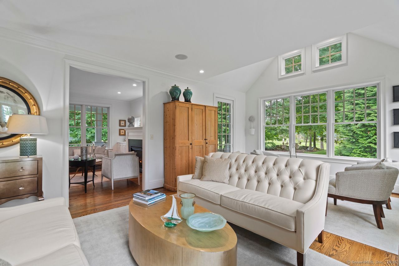 205 & 206 Fox Hopyard Road