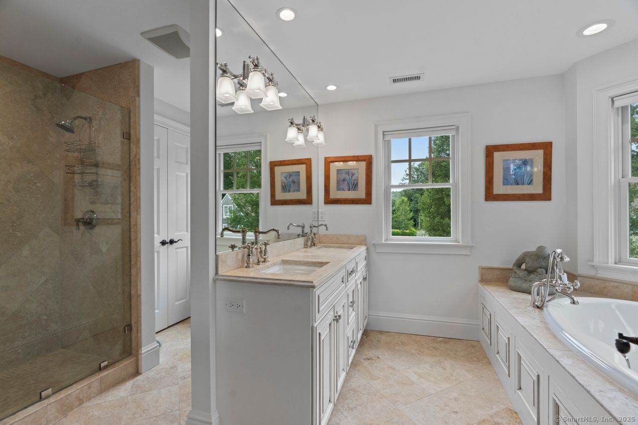 205 & 206 Fox Hopyard Road