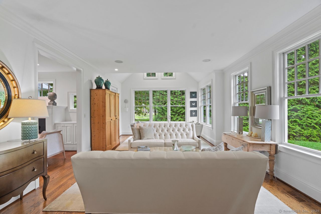 205 & 206 Fox Hopyard Road