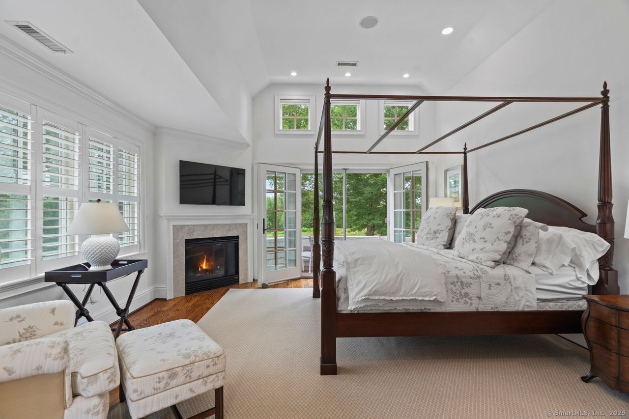 205 & 206 Fox Hopyard Road