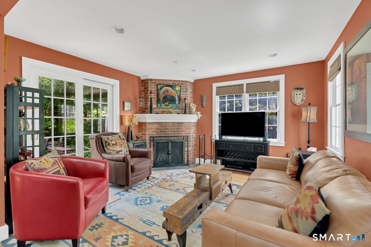 6 Jagger Lane