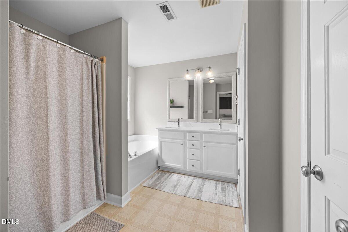 2206 King Malcolm Lane