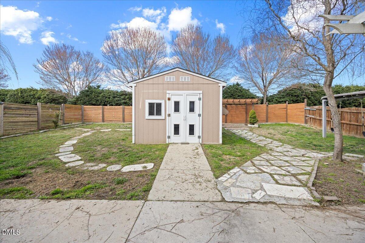 2206 King Malcolm Lane