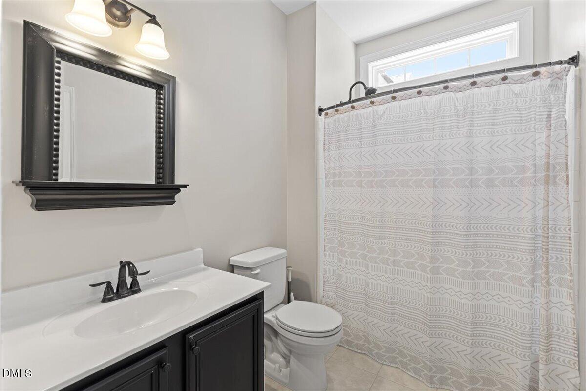 2817 Crystal Oaks Lane