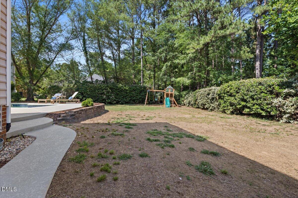 2817 Crystal Oaks Lane