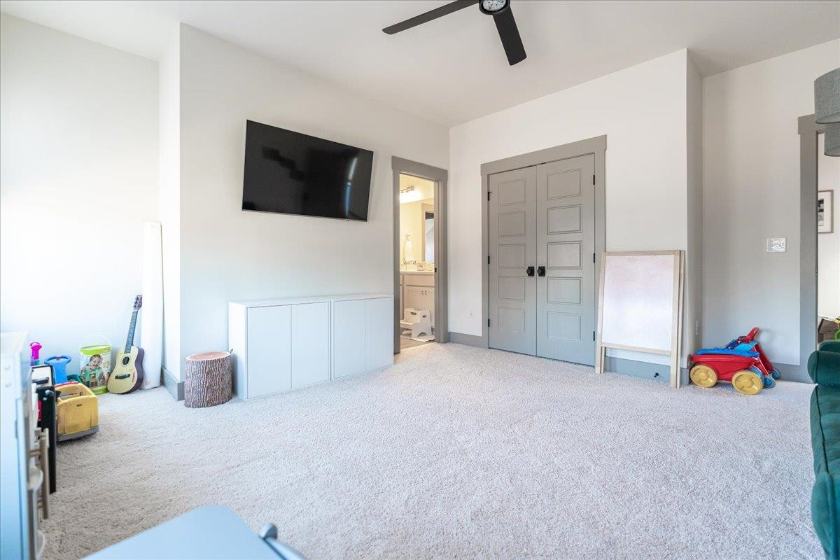 2409 Glade Mill Court