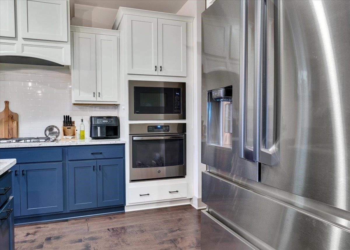 2409 Glade Mill Court