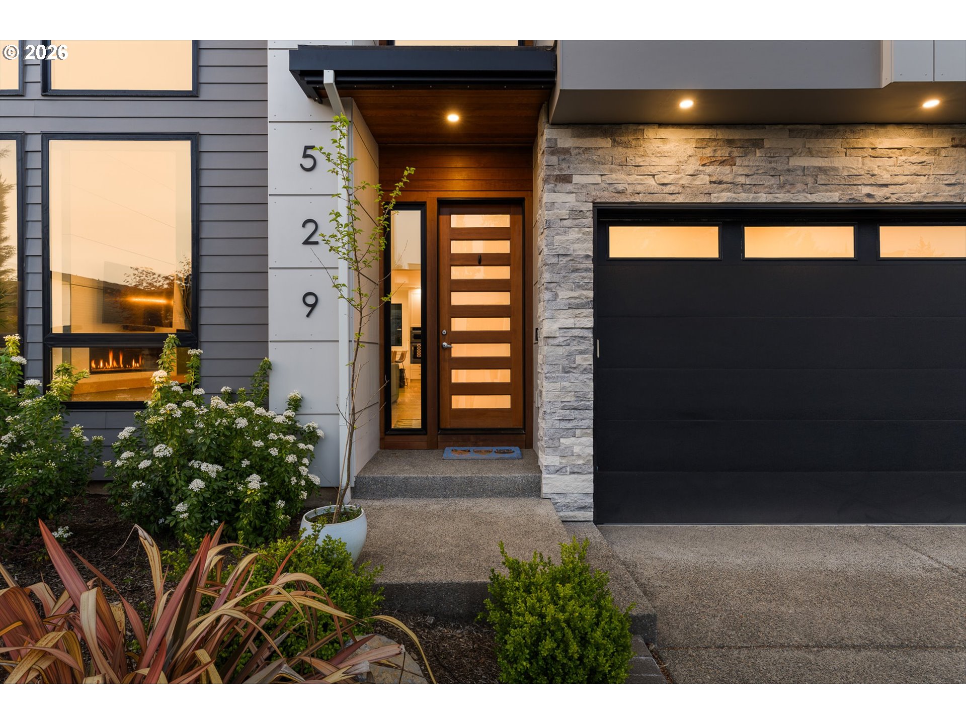 529 NE Province DR