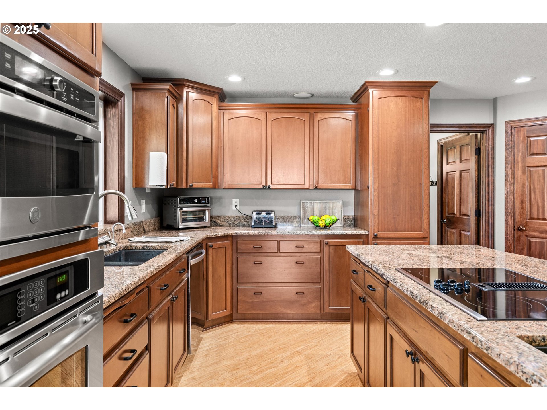 19921 NE 104TH AVE
