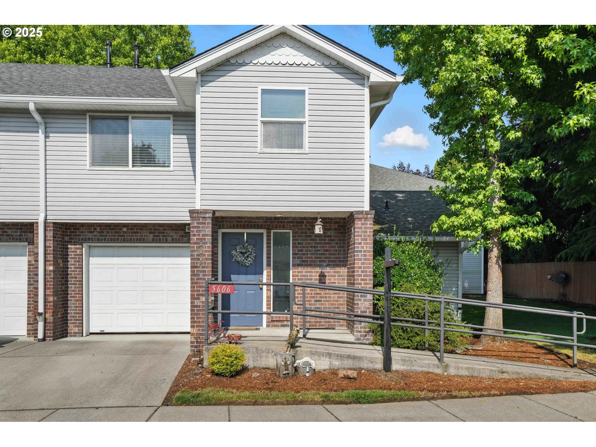 5606 NE 89TH AVE