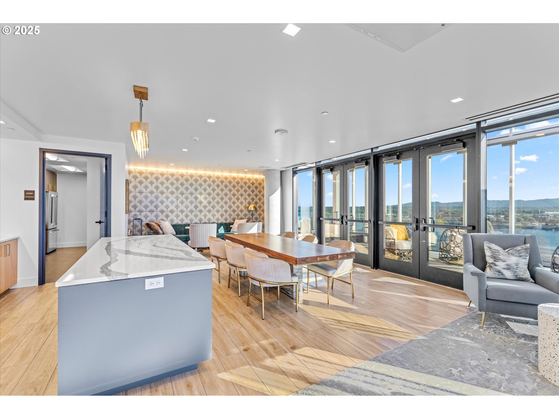 590 WATERFRONT WAY 700