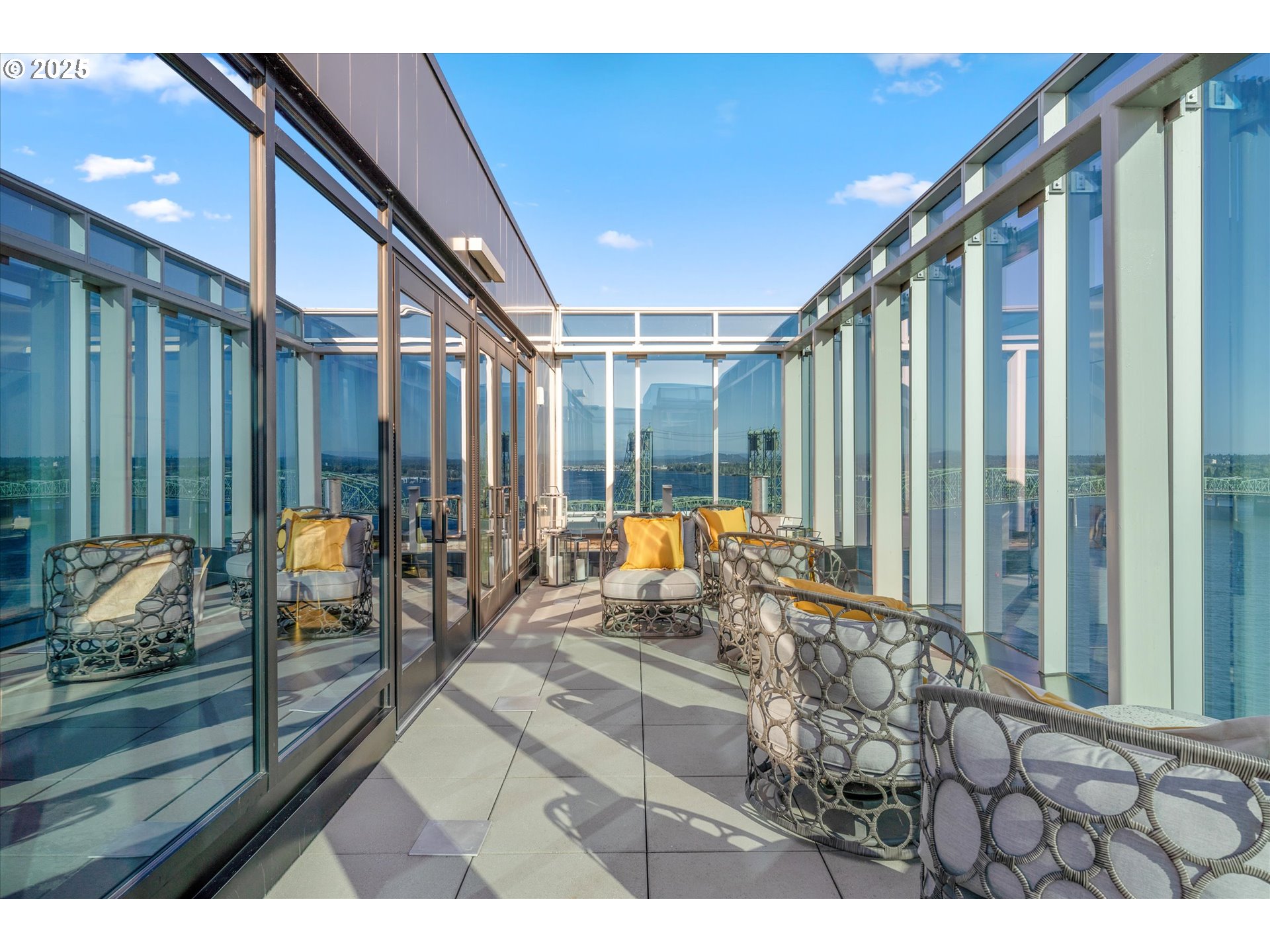 590 WATERFRONT WAY 700