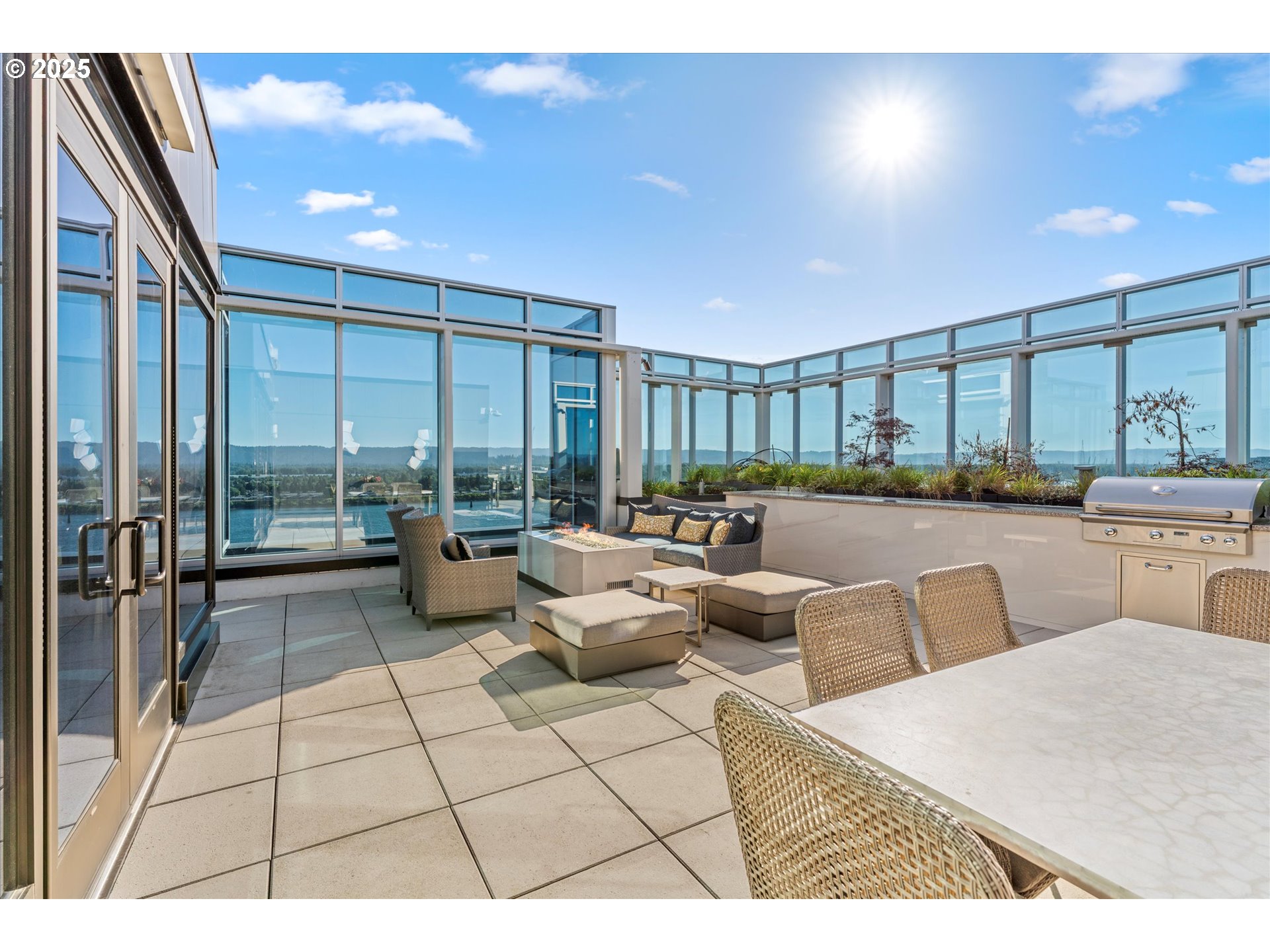 590 WATERFRONT WAY 700