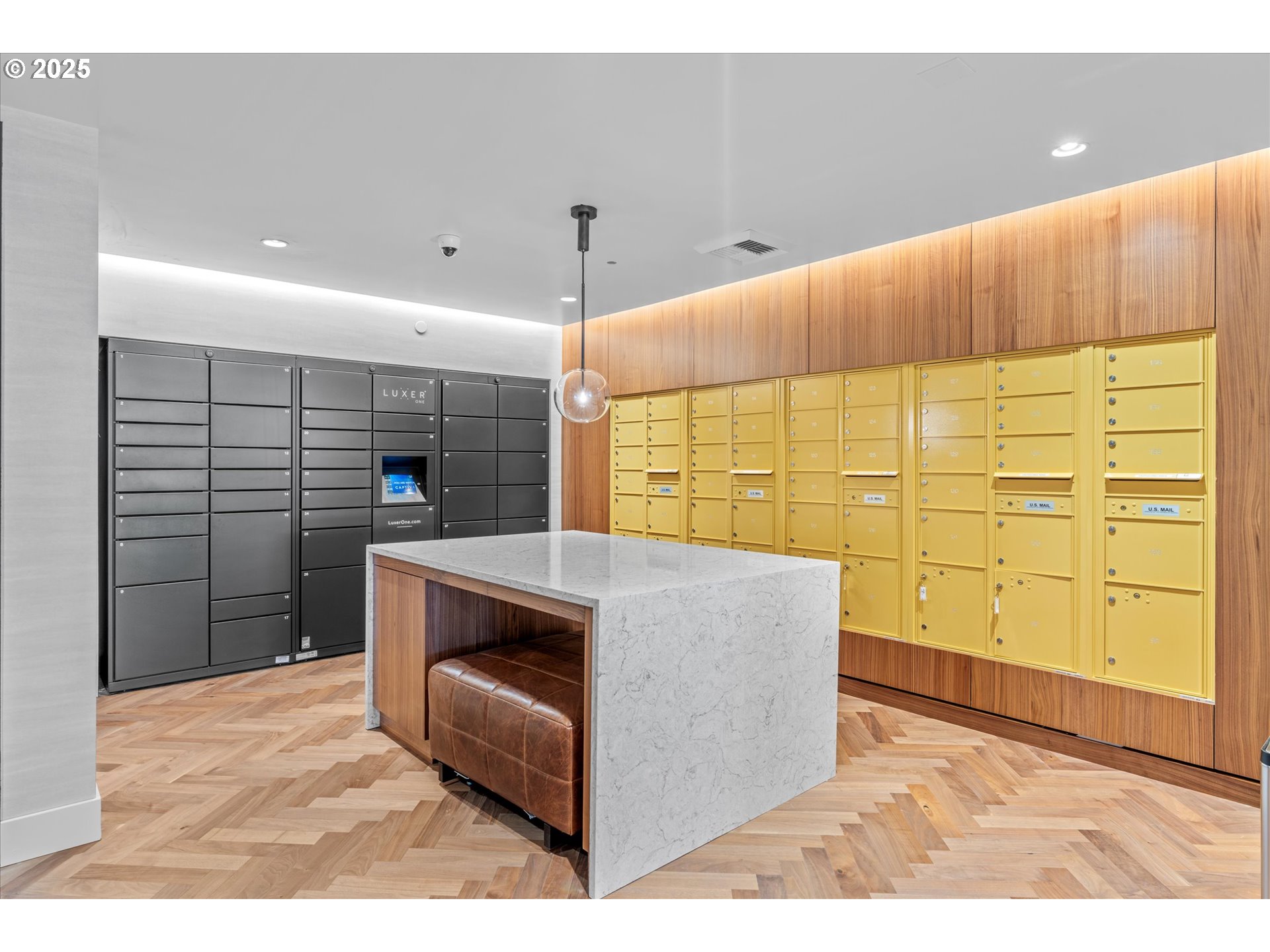 590 WATERFRONT WAY 700