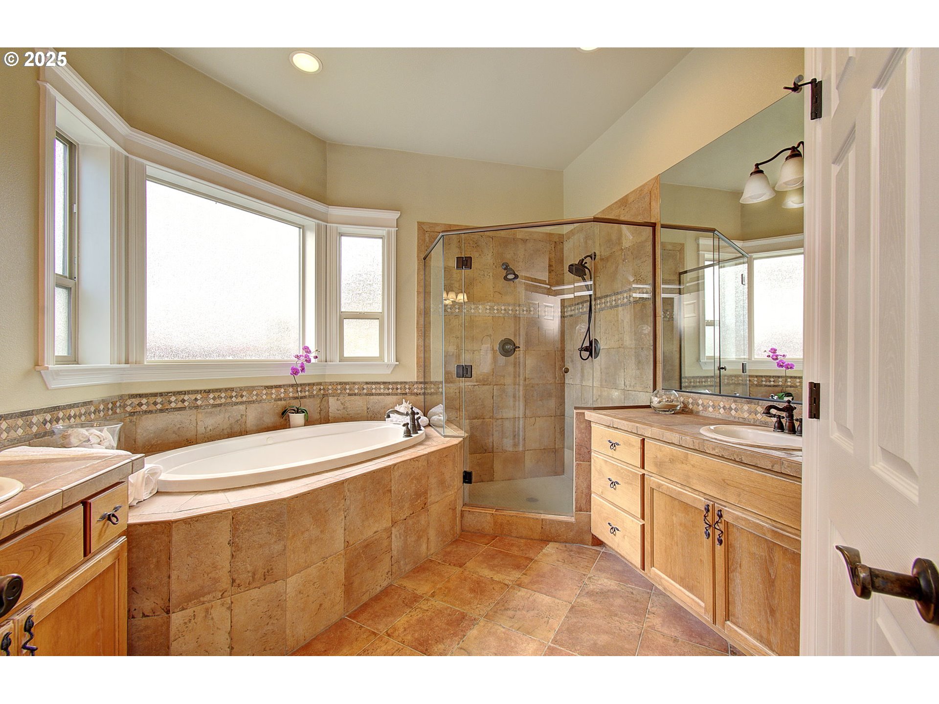 3313 NW Sierra