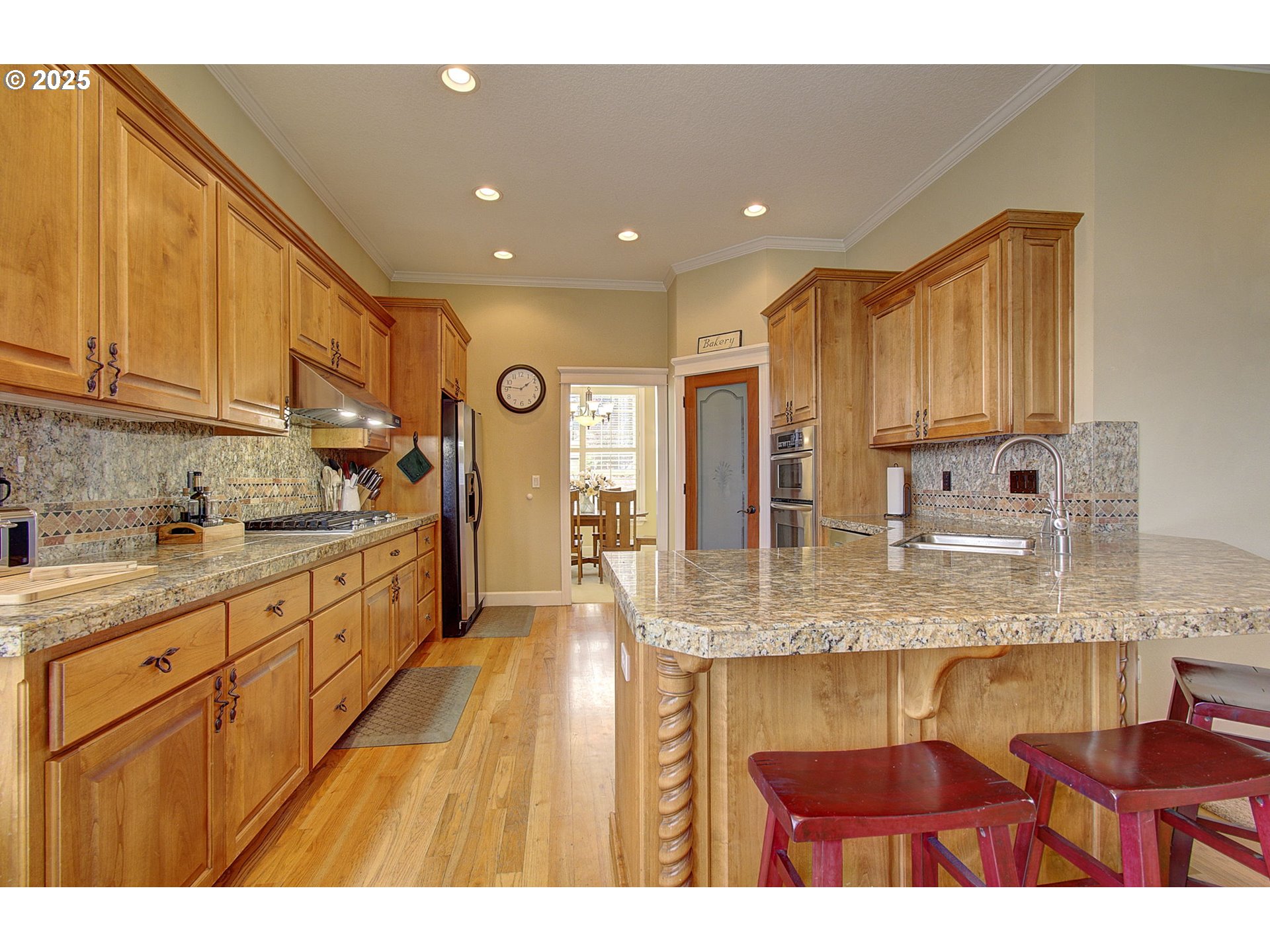 3313 NW Sierra