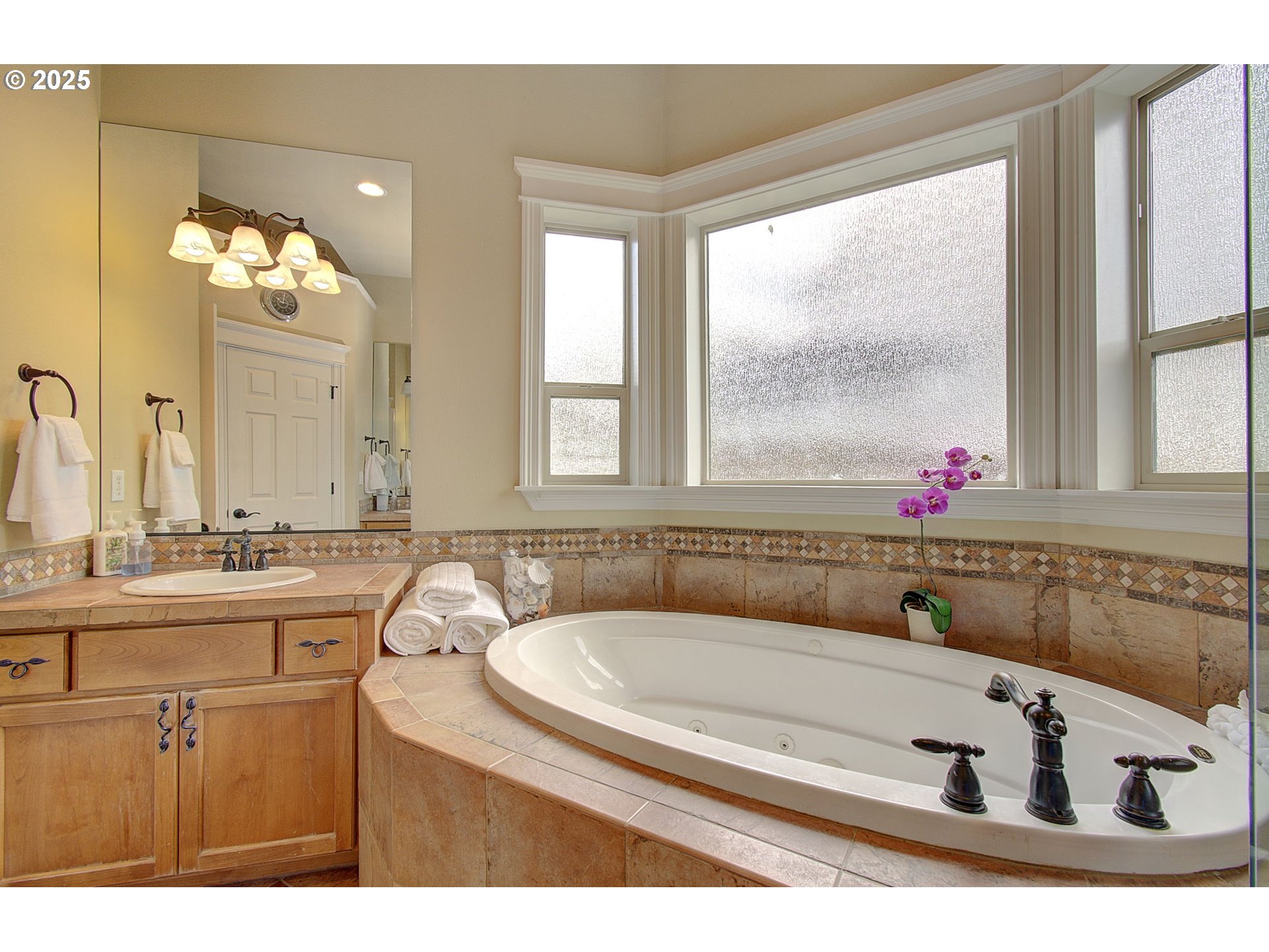 3313 NW Sierra