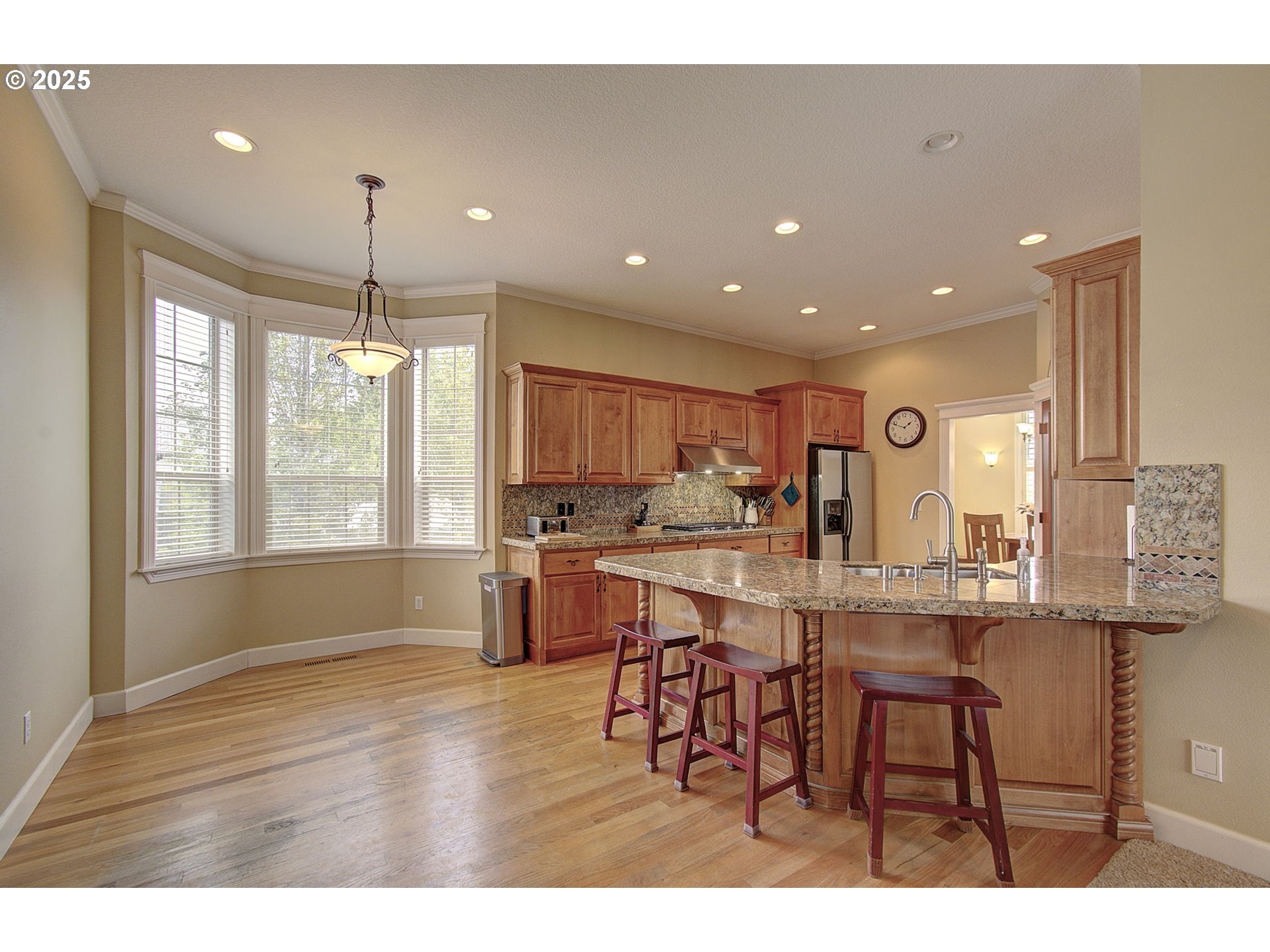 3313 NW Sierra