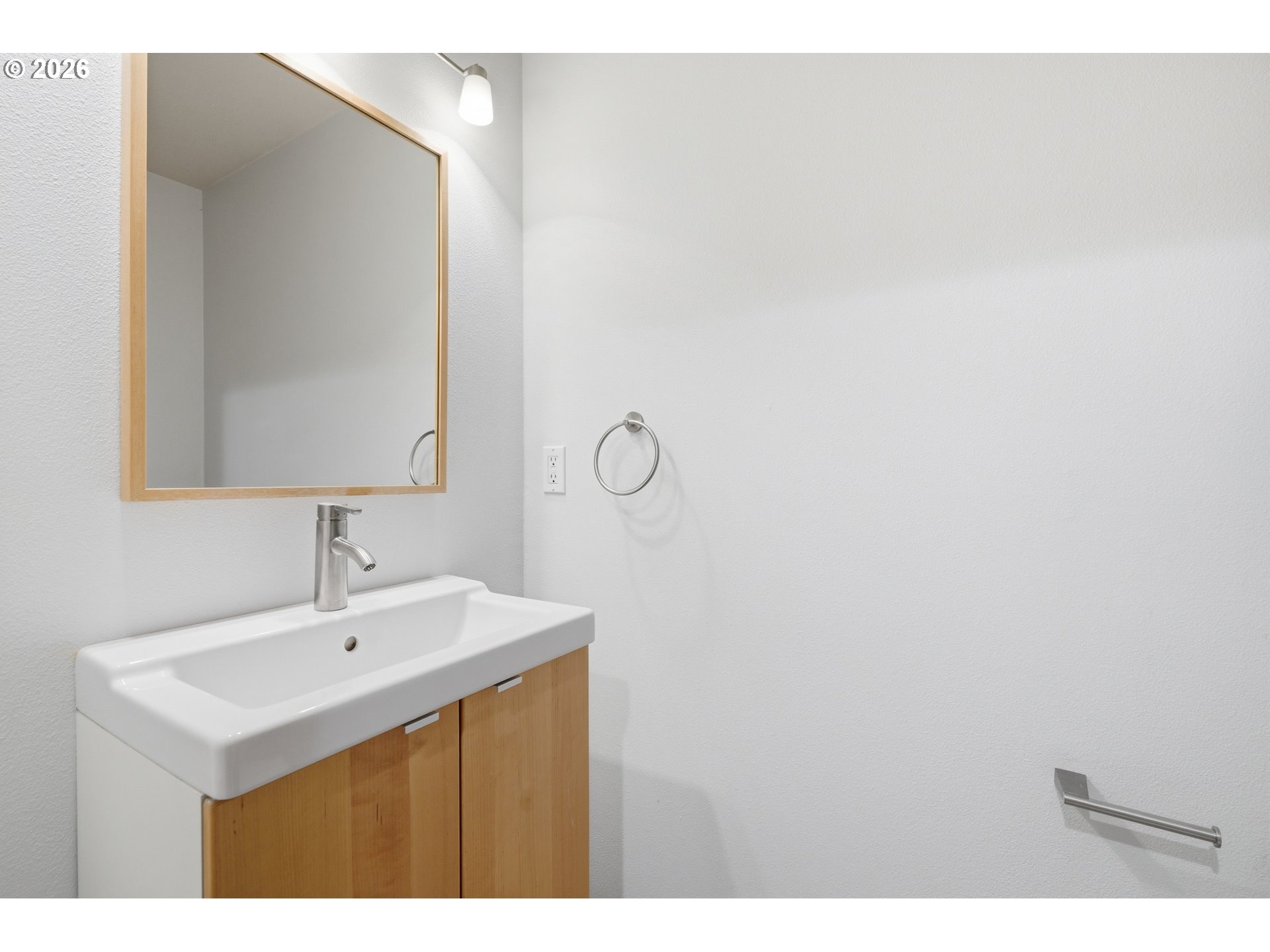 3340 NW JULIA ST