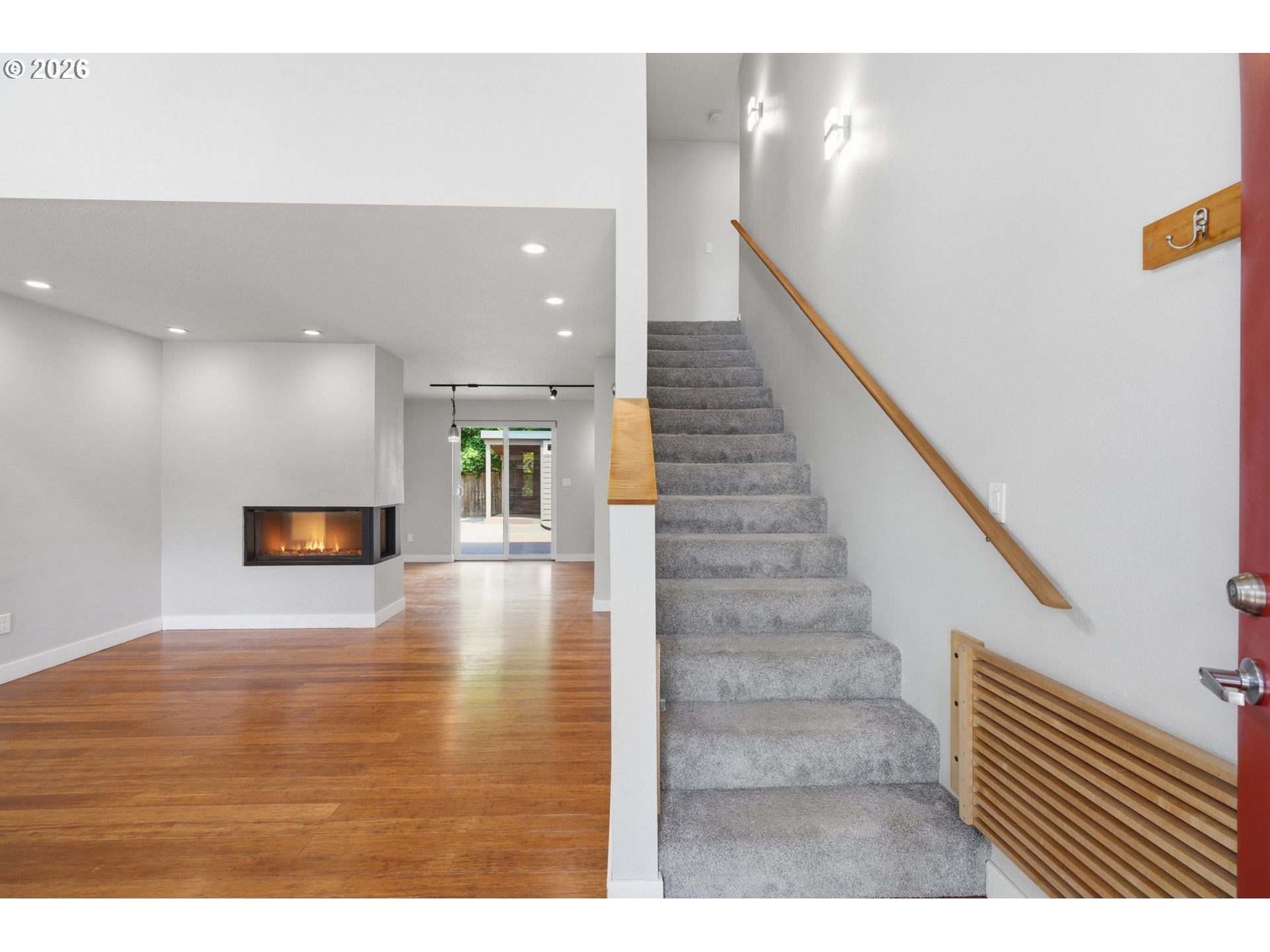3340 NW JULIA ST