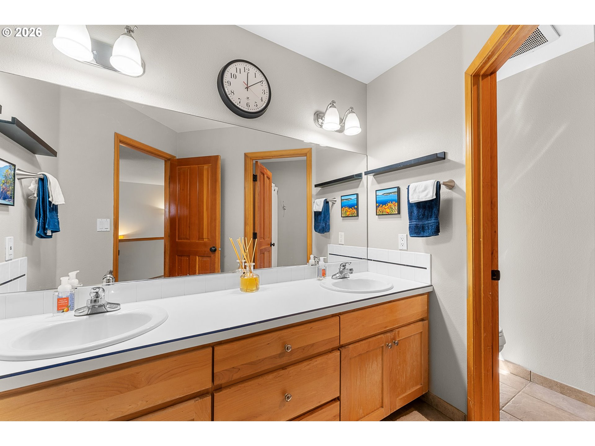 639 NW FREMONT ST