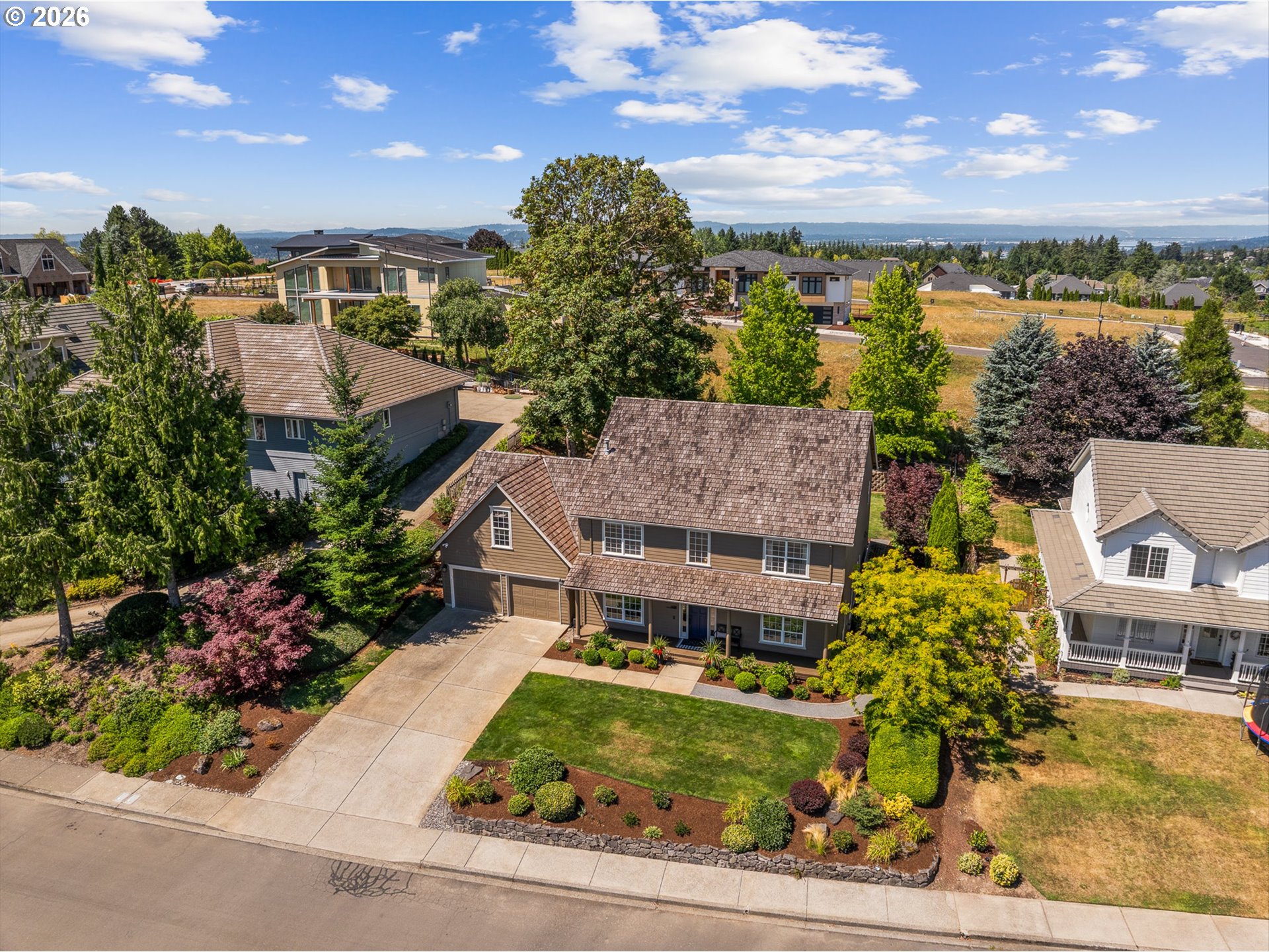 639 NW FREMONT ST