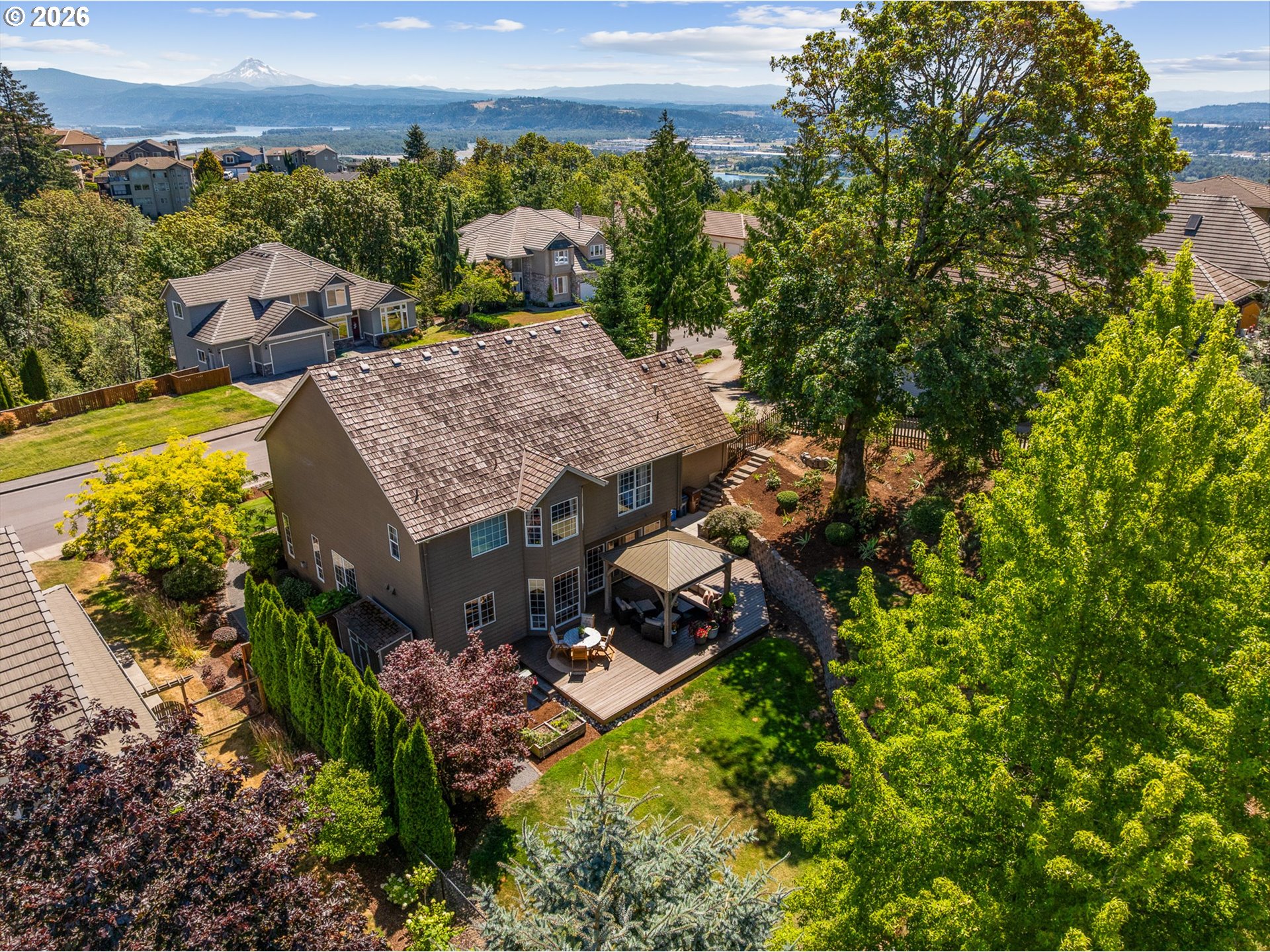 639 NW FREMONT ST