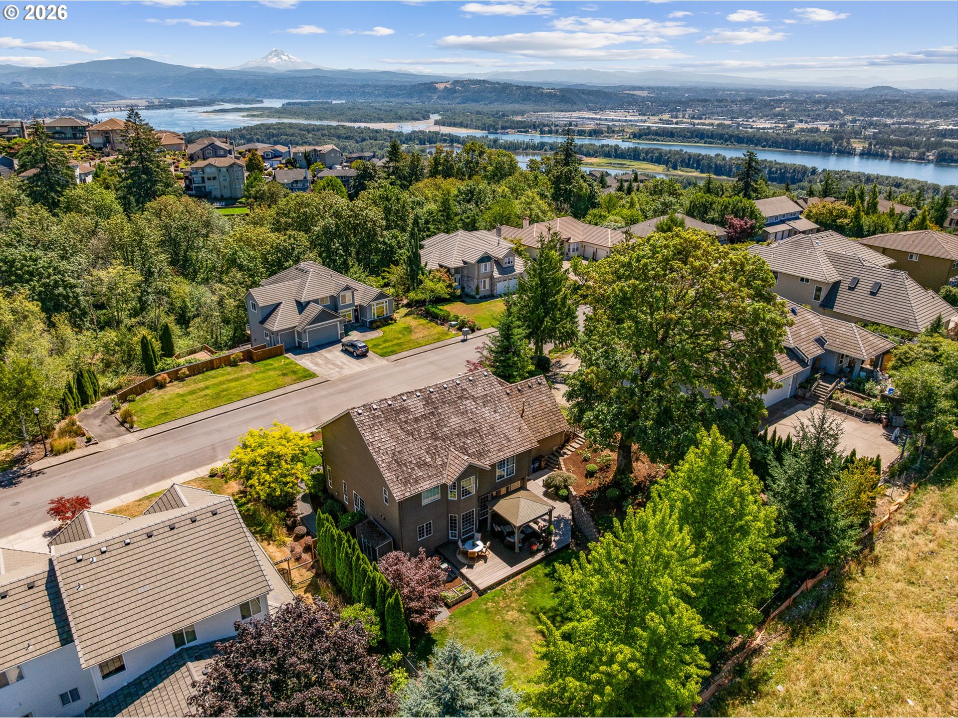 639 NW FREMONT ST