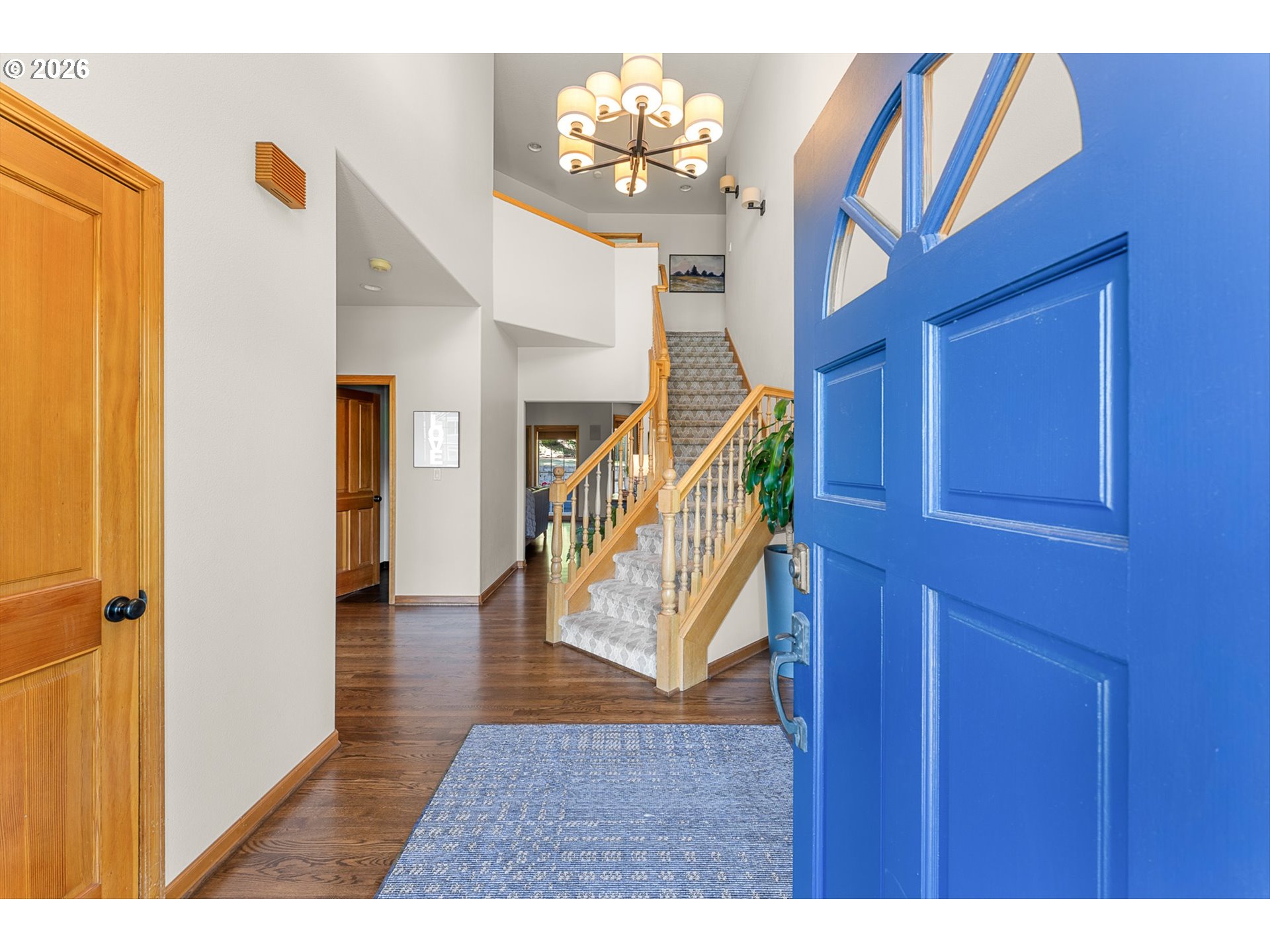 639 NW FREMONT ST