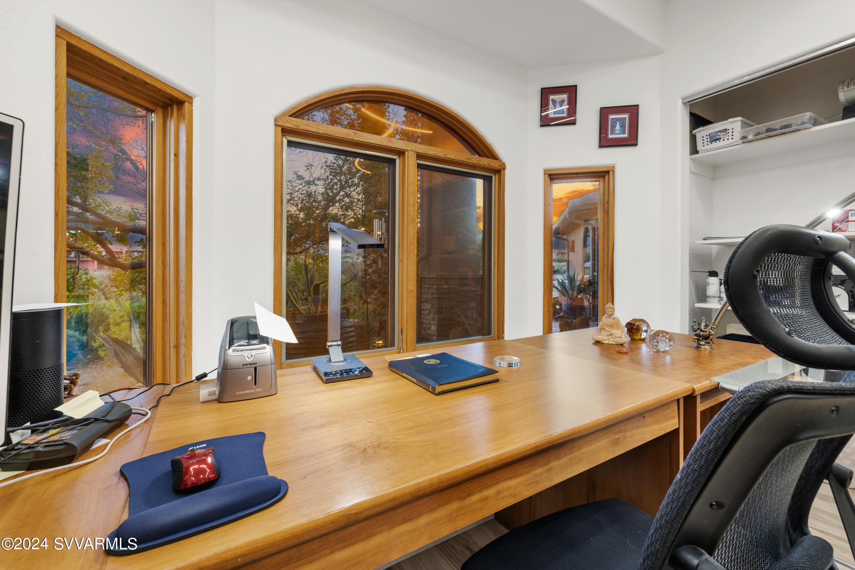 2665 S Peaktop View Drive