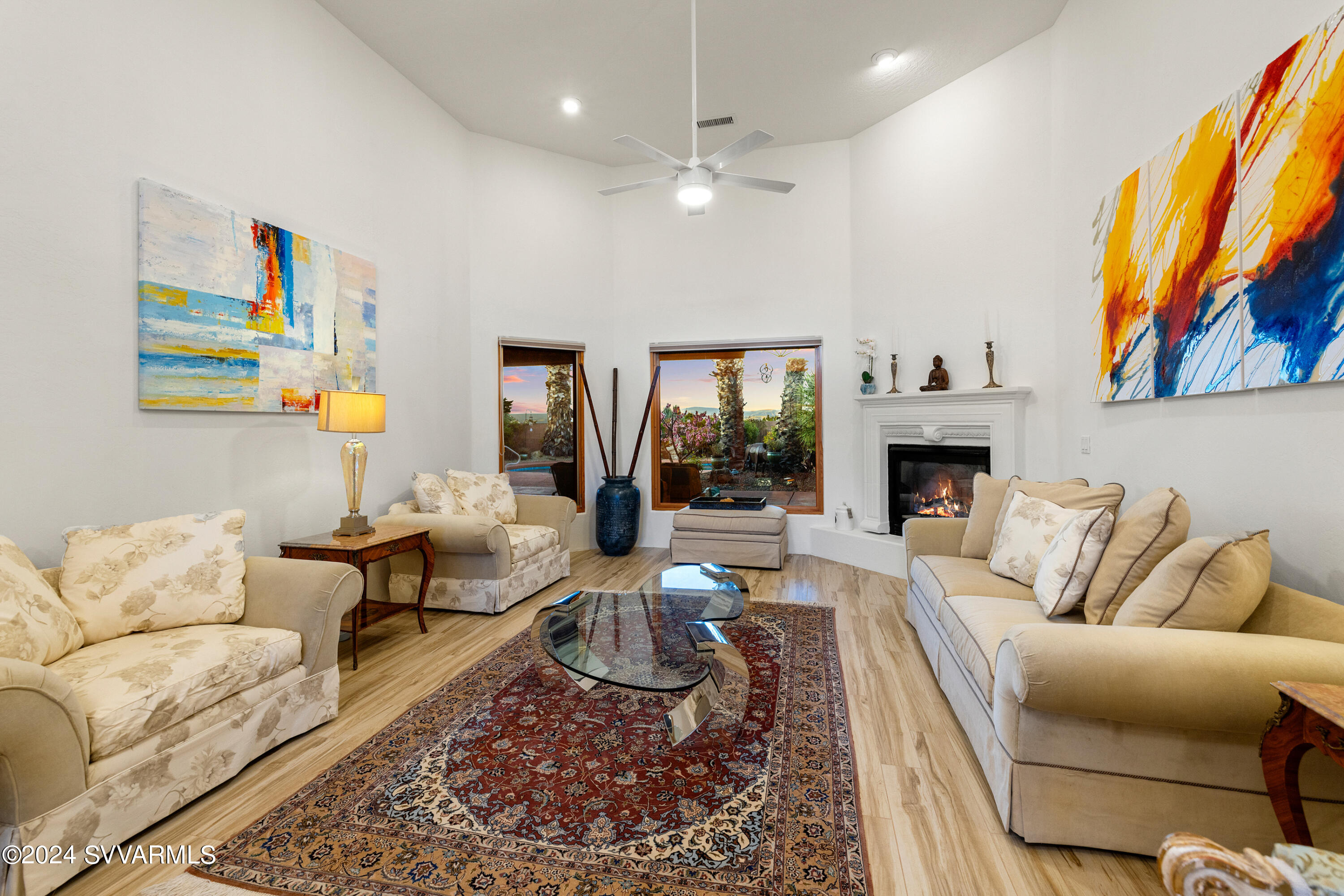 2665 S Peaktop View Drive