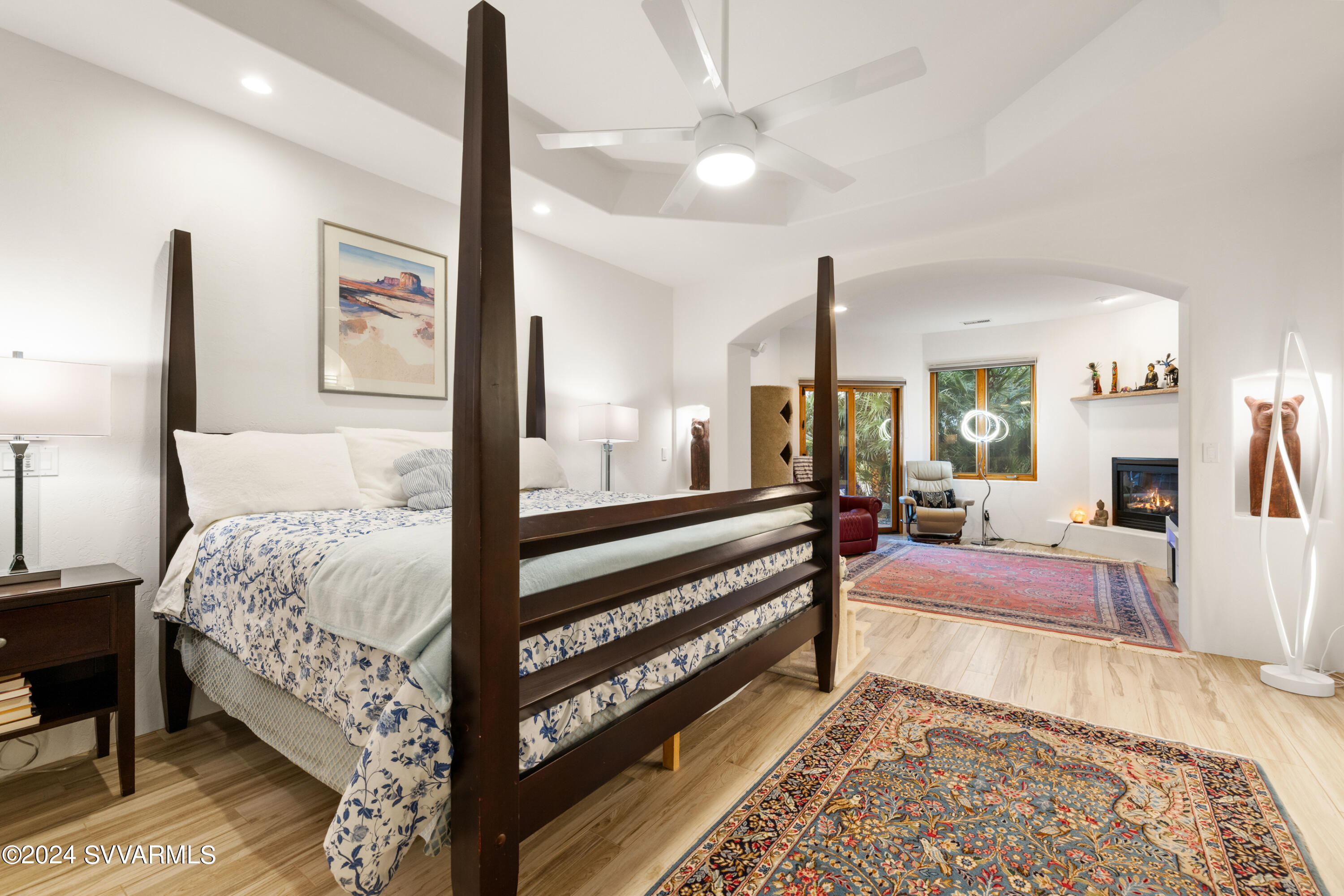 2665 S Peaktop View Drive