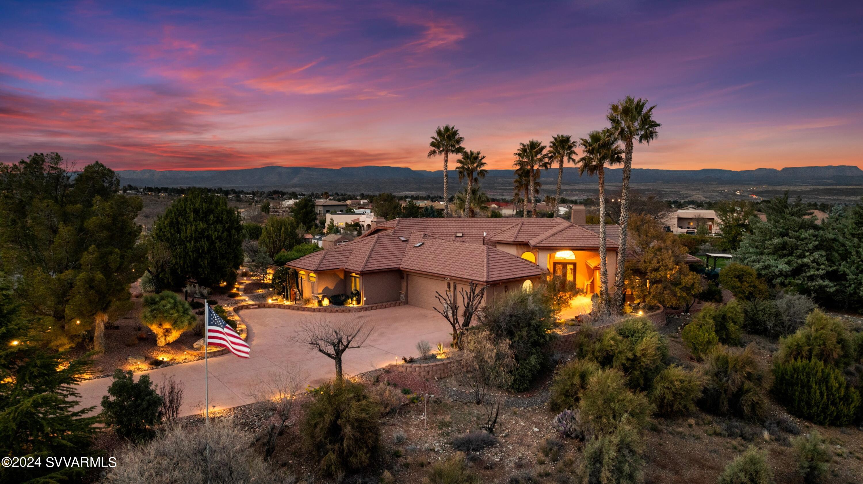 2665 S Peaktop View Drive