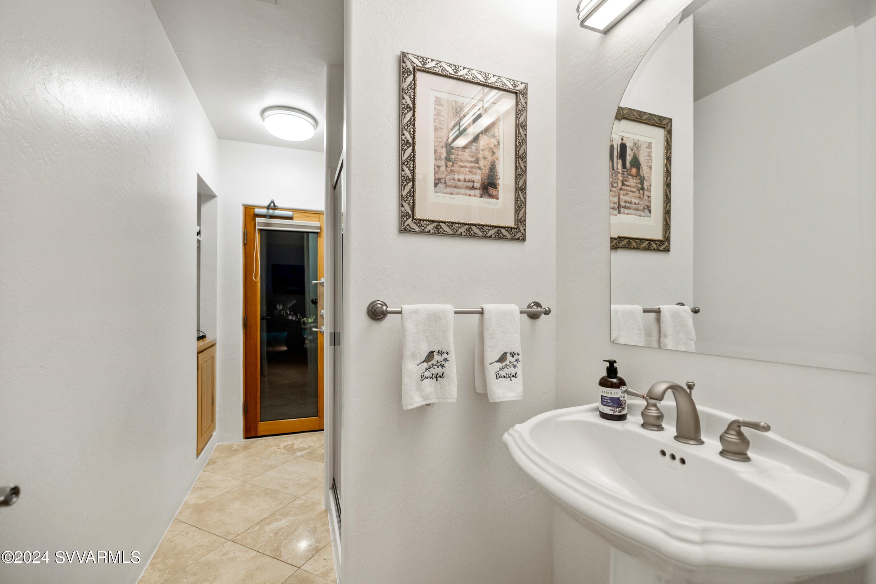 2665 S Peaktop View Drive